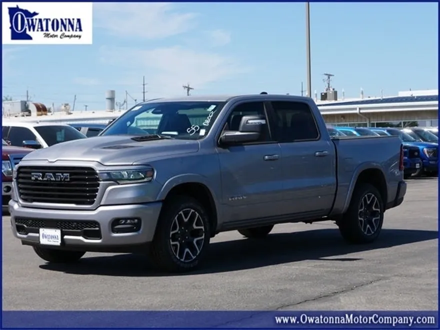 2025 Ram 1500 Laramie photo 1