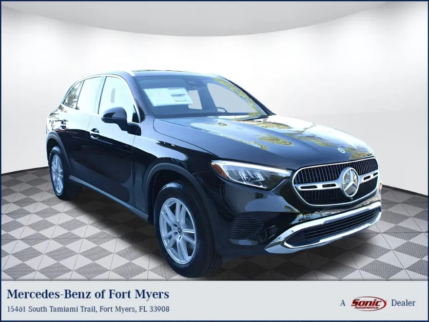 2025 Mercedes Benz GLC 300 4MATIC photo 1