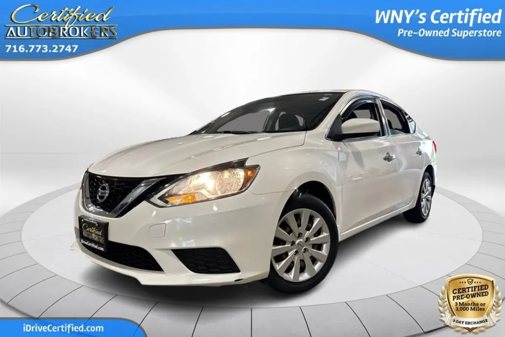 2017 Nissan Sentra SV photo 1