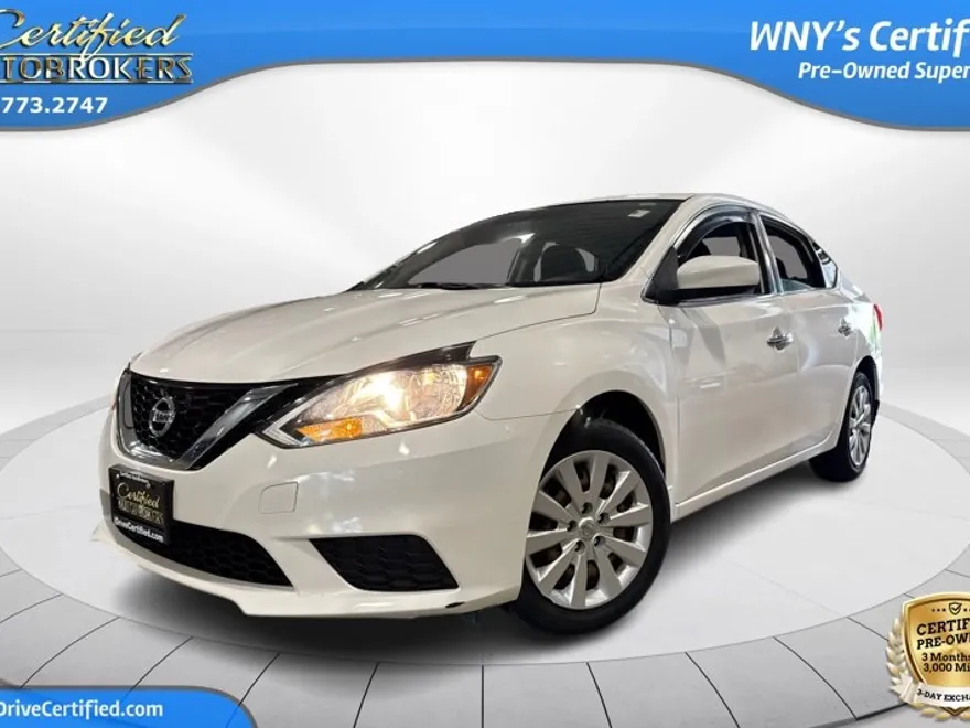 2017 Nissan Sentra SV photo 1