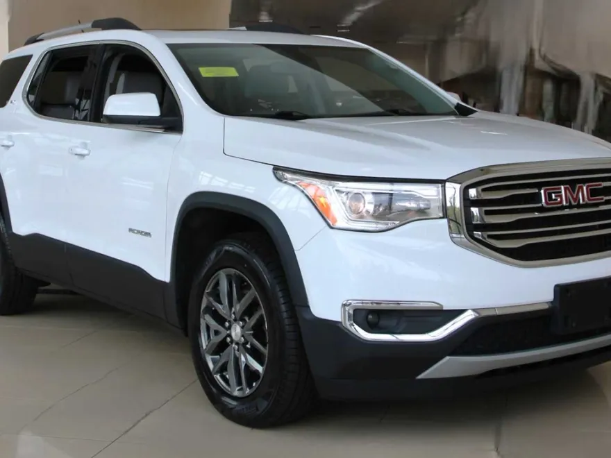 2019 Gmc Acadia SLT photo 1