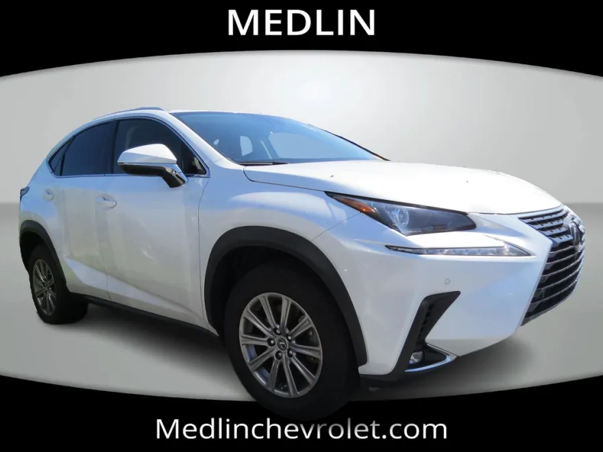 2021 Lexus NX 300 photo 1