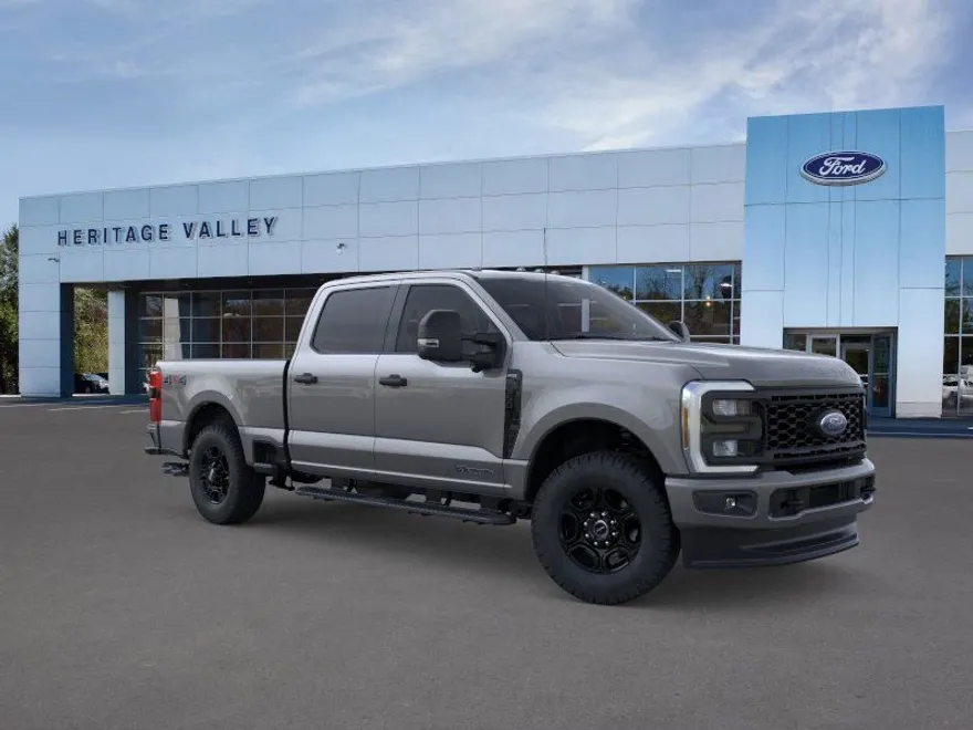 2025 Ford F-350 XL photo 1