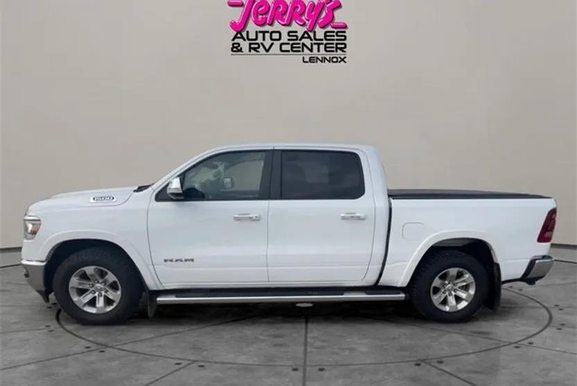 2022 Ram 1500 Laramie photo 1