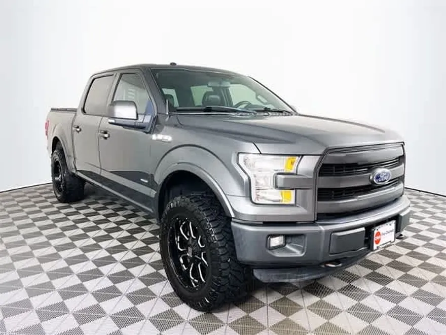 2016 Ford F-150 Lariat photo 1
