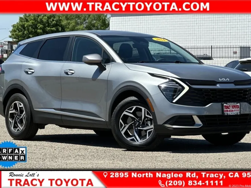 2024 Kia Sportage LX photo 1