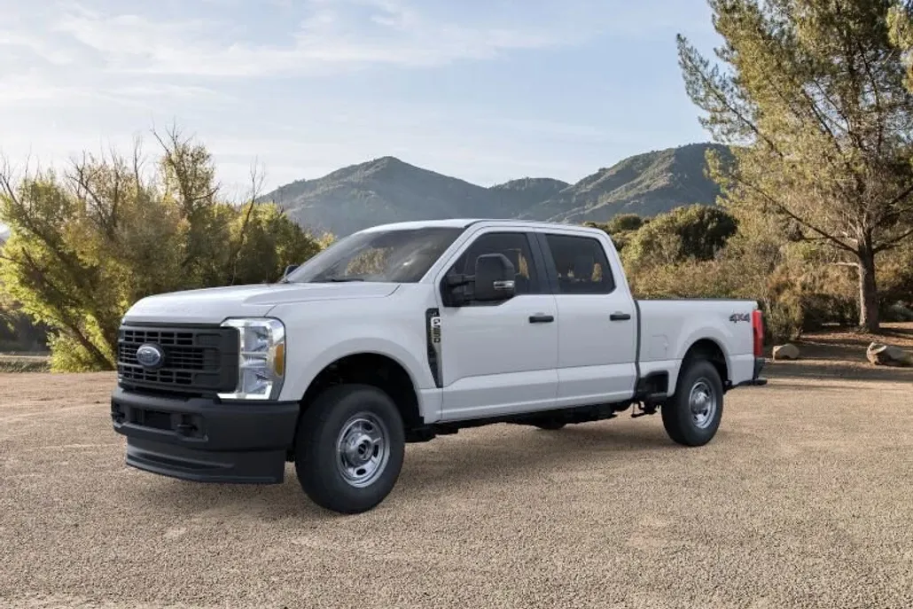 2025 Ford F-250 XL photo 1