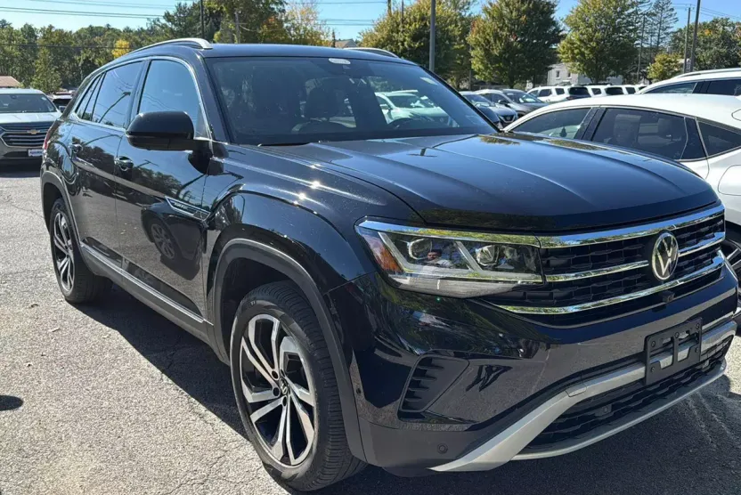 2020 Volkswagen Atlas Cross Sport V6 SEL Premium photo 1