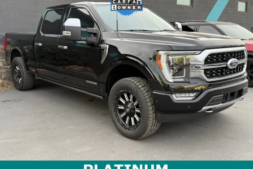 2022 Ford F-150 Platinum photo 1