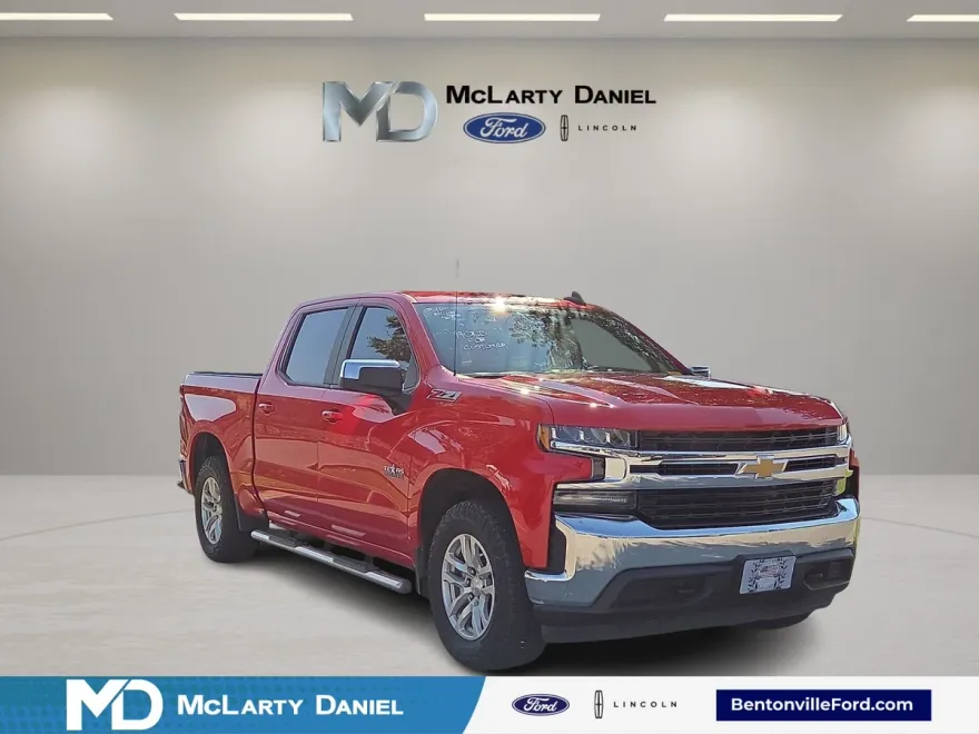 2020 Chevrolet Silverado 1500 LT photo 1