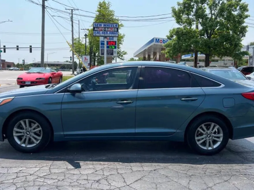 2015 Hyundai Sonata SE Eco photo 1