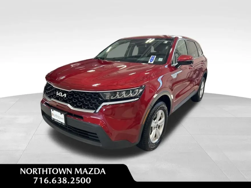 2022 Kia Sorento LX photo 1