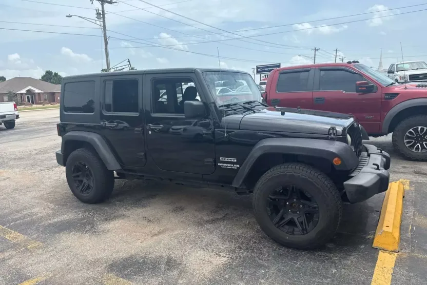 2012 Jeep Wrangler Unlimited Sport photo 1