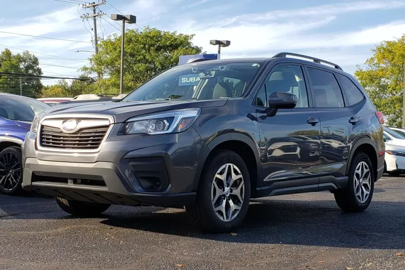 2020 Subaru Forester Premium photo 1
