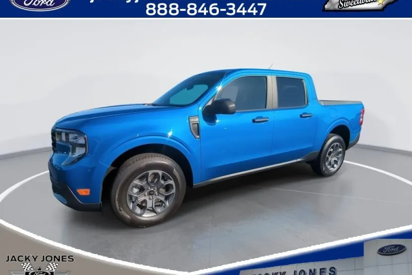 2025 Ford Maverick XLT photo 1