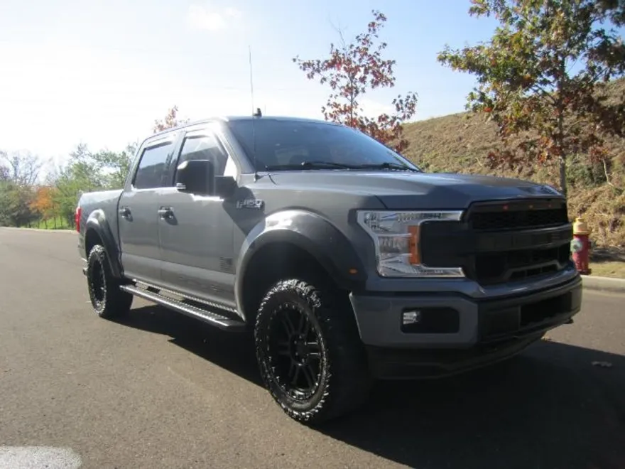 2020 Ford F-150 XLT photo 1
