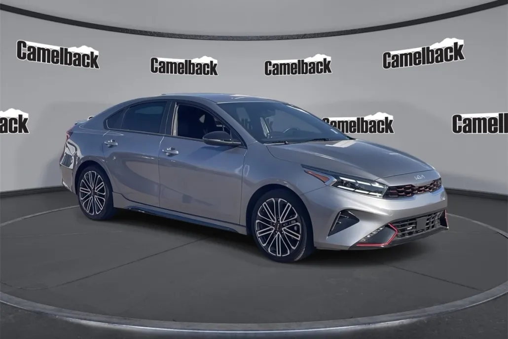 2024 Kia Forte GT photo 1