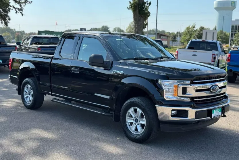 2018 Ford F-150 XLT photo 1