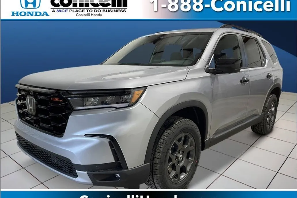 2025 Honda Pilot TrailSport photo 1