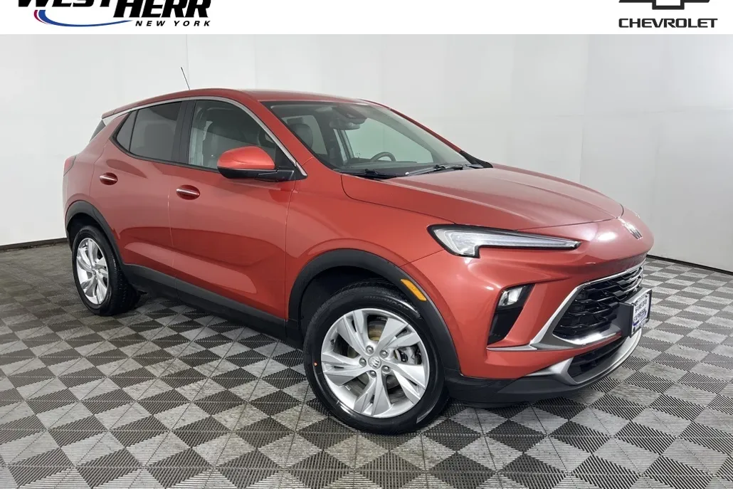 2024 Buick Encore GX Preferred photo 1