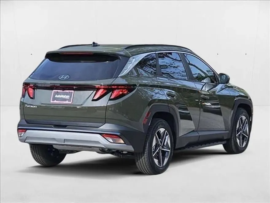 2025 Hyundai Tucson SEL photo 1
