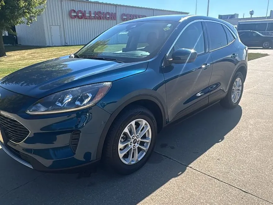 2020 Ford Escape SE photo 1
