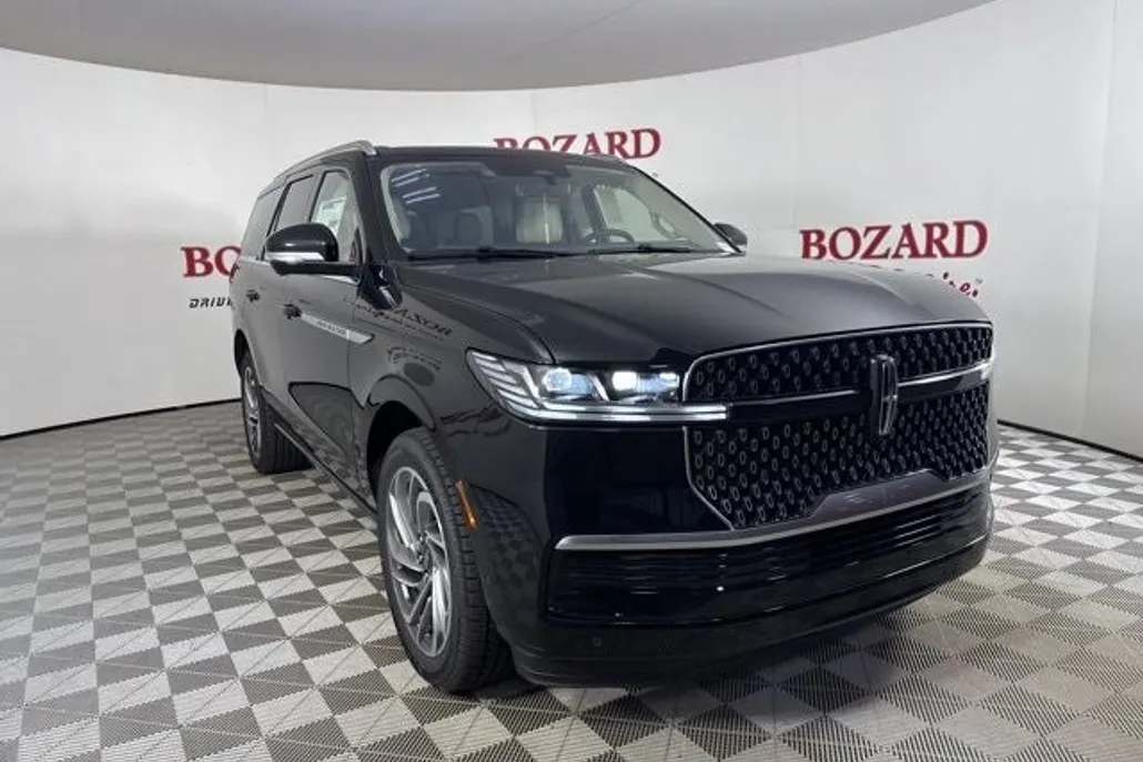 2025 Lincoln Navigator Reserve photo 1