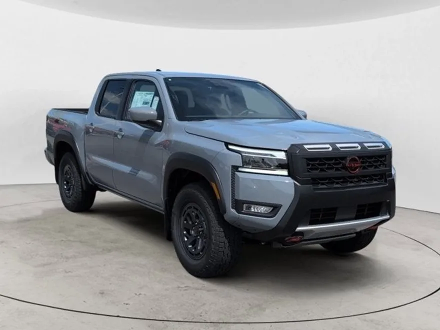 2025 Nissan Frontier PRO-4X photo 1