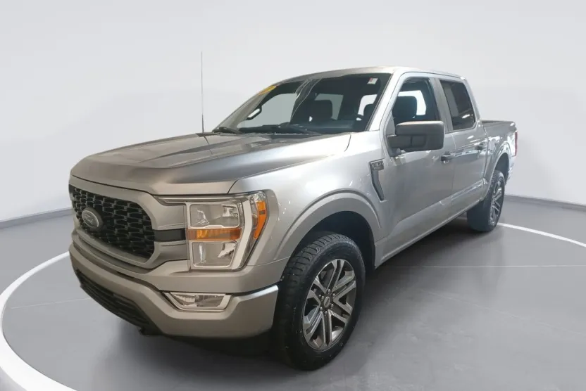 2021 Ford F-150 XL photo 1