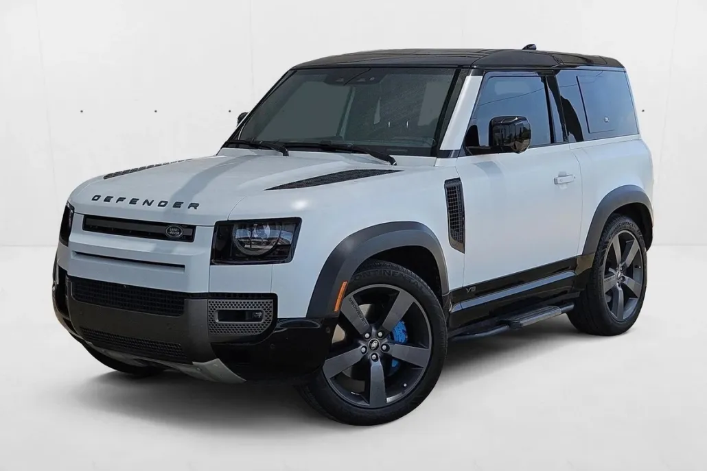 2022 Land Rover Defender V8 photo 1
