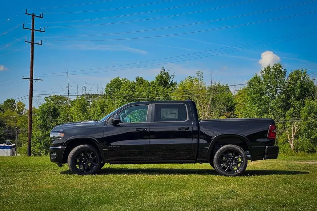 2026 Ram 1500 Laramie photo 1