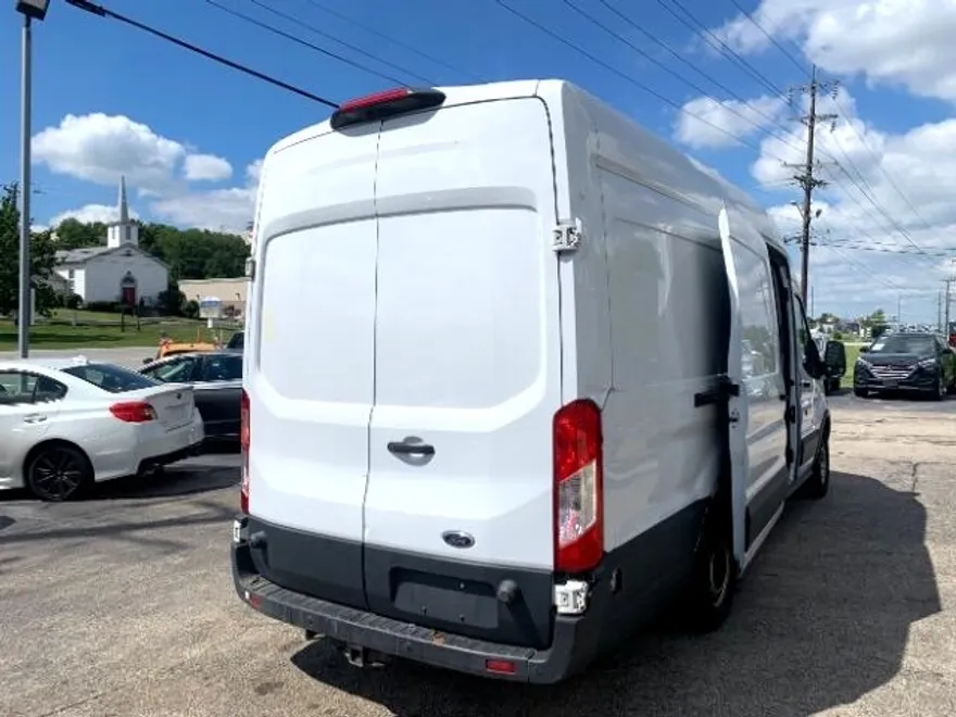 2018 Ford Transit photo 7