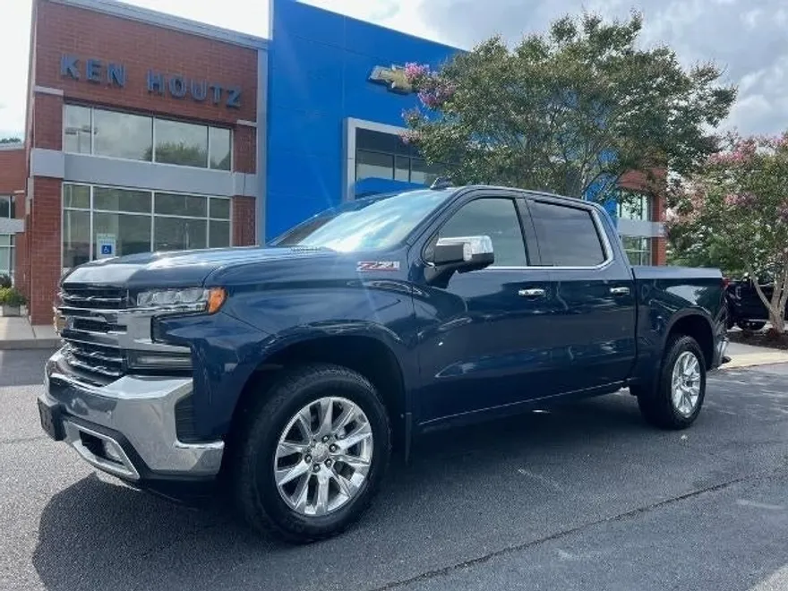 2020 Chevrolet Silverado 1500 LTZ photo 1