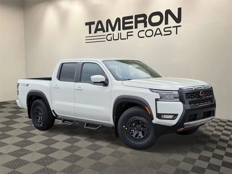 2025 Nissan Frontier PRO-X photo 1
