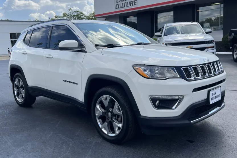 2019 Jeep Compass Limited photo 1