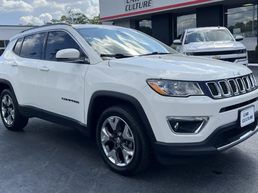 2019 Jeep Compass Limited photo 1