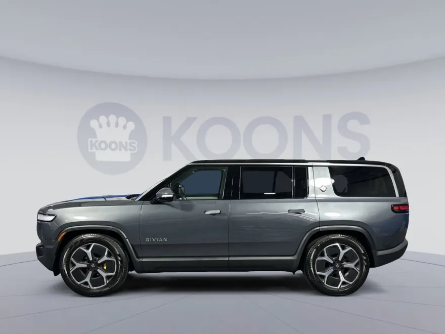 2023 Rivian R1S Adventure photo 1