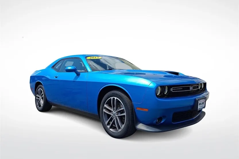 2019 Dodge Challenger GT AWD photo 1