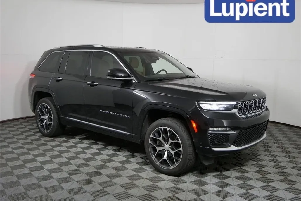 2022 Jeep Grand Cherokee Summit Reserve photo 1