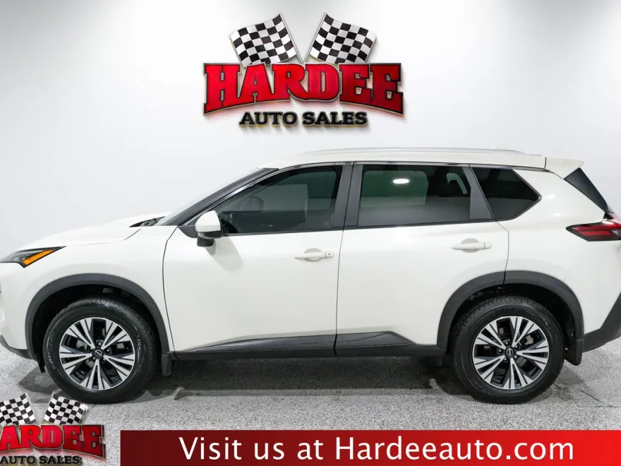 2023 Nissan Rogue SV photo 1