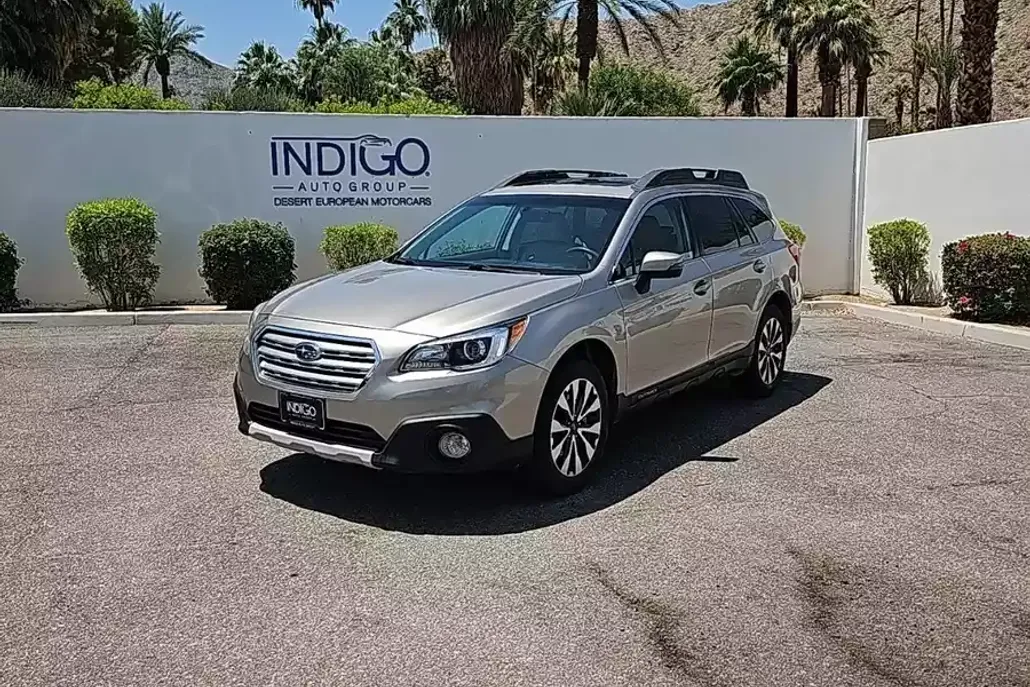 2017 Subaru Outback 2.5i Limited photo 1