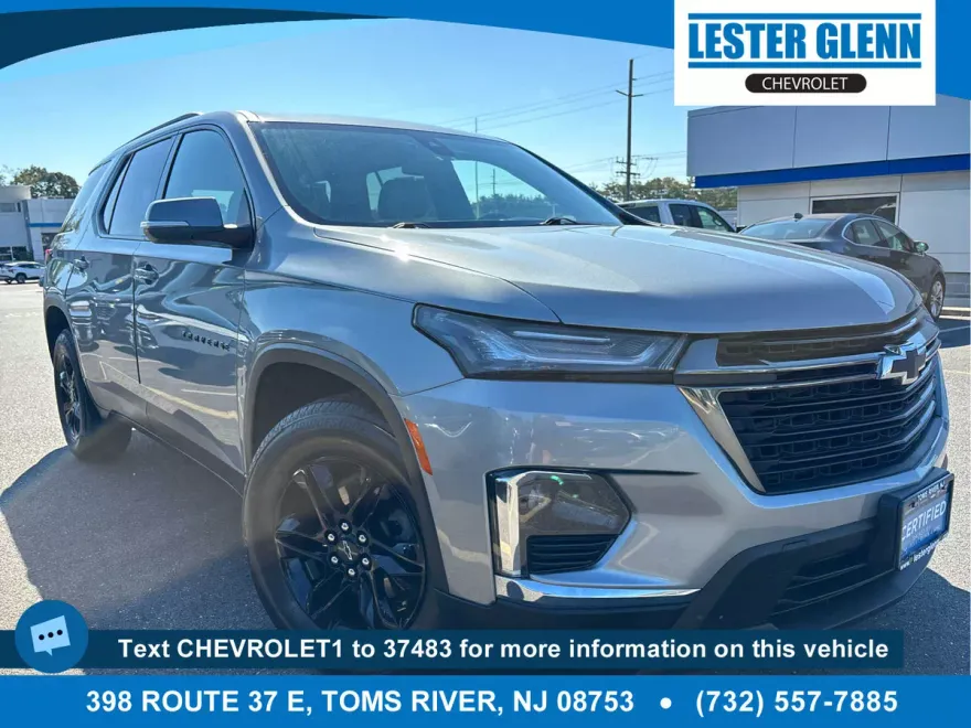 2023 Chevrolet Traverse Leather photo 1