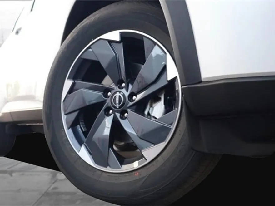 2026 Nissan Rogue SV photo 1