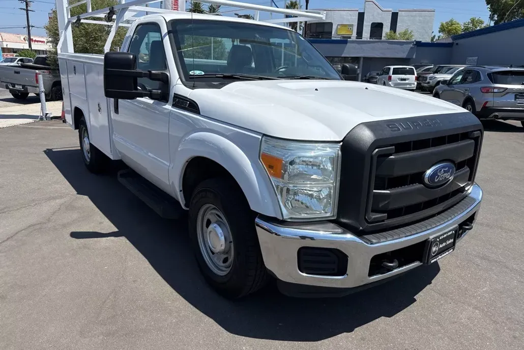 2016 Ford F-250 photo 1