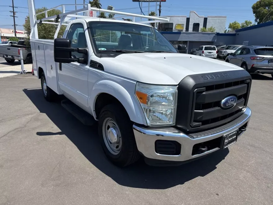 2016 Ford F-250 photo 1
