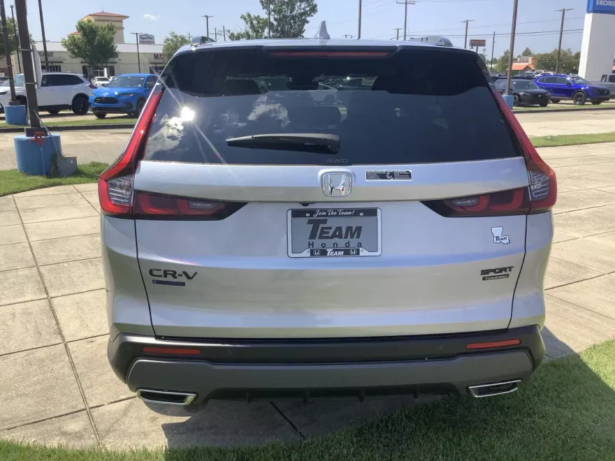 2026 Honda CR-V Hybrid Sport Touring photo 1