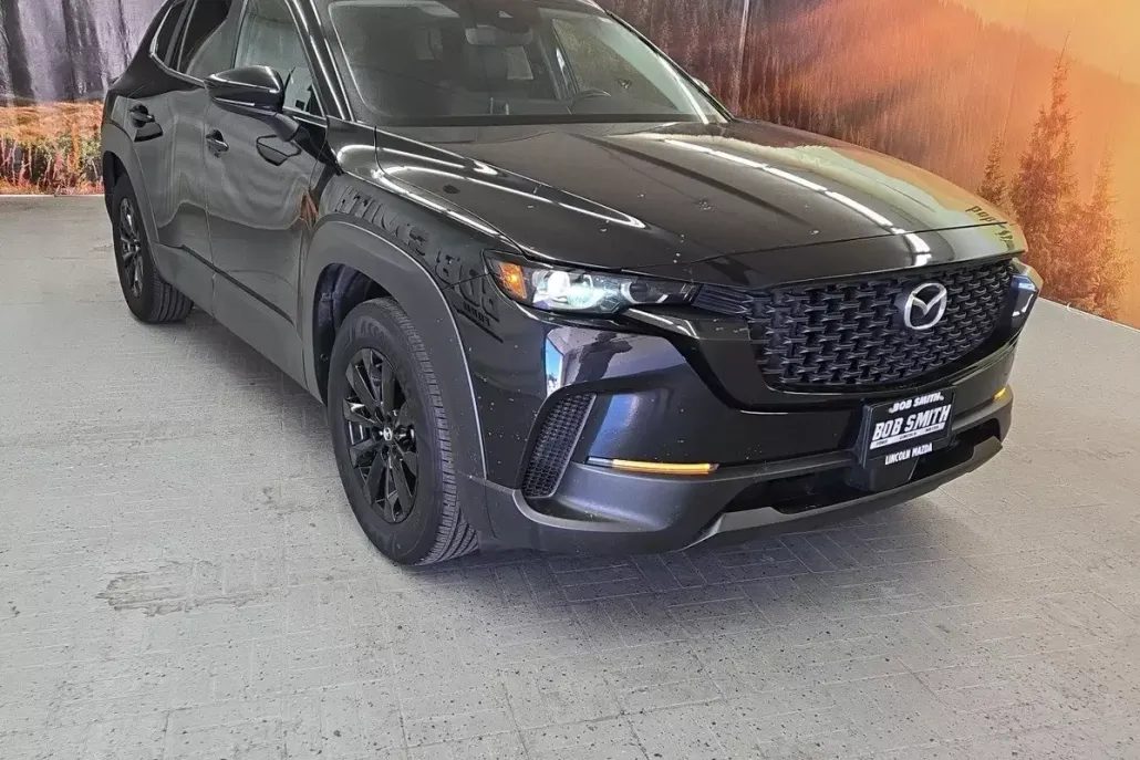 2023 Mazda CX-50 2.5 Preferred Plus photo 1