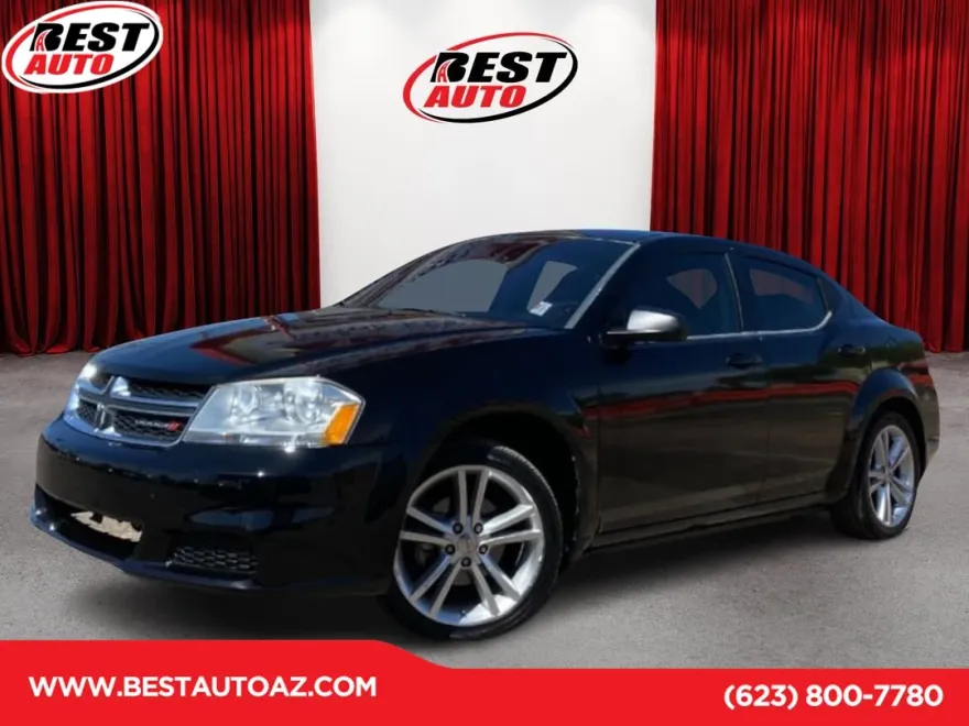 2012 Dodge Avenger SE photo 1