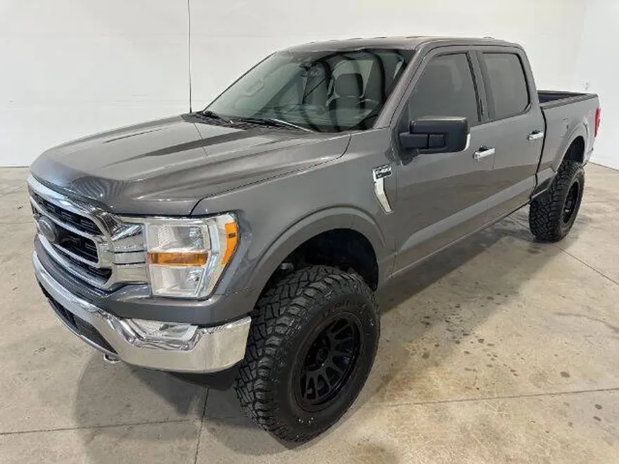 2021 Ford F-150 XLT photo 1