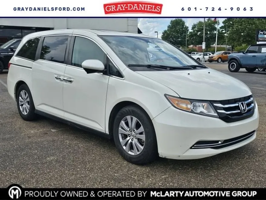 2016 Honda Odyssey EX-L photo 1